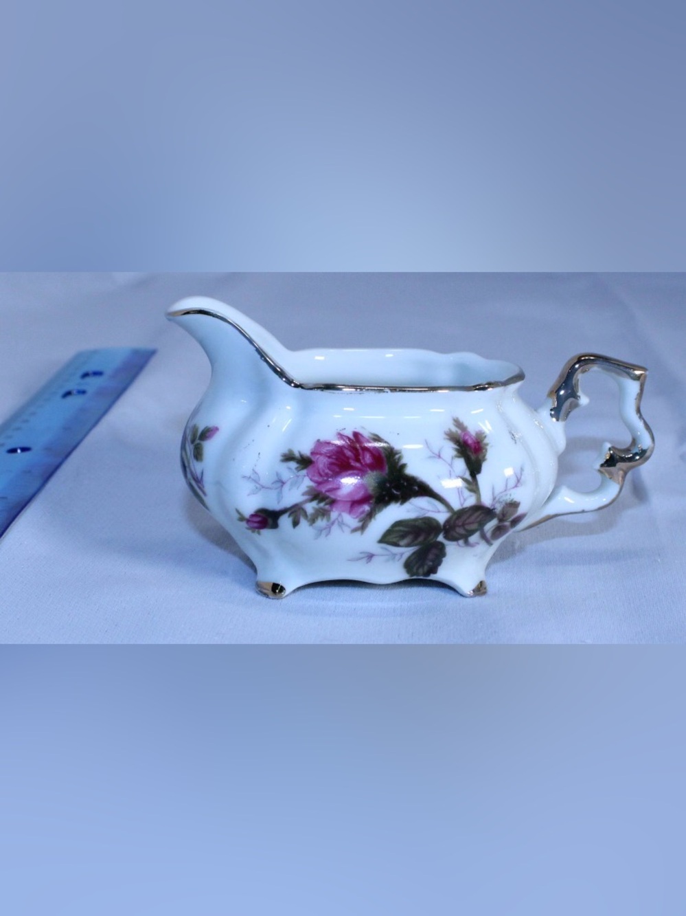 *Missing Lid* Vintage Royal Sealy Sugar Bowl and Creamer Set “Moss Rose”